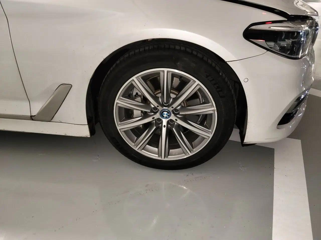 BMW 5 Series New Energy 2019 530Le Luxury Package — миниатюра 8