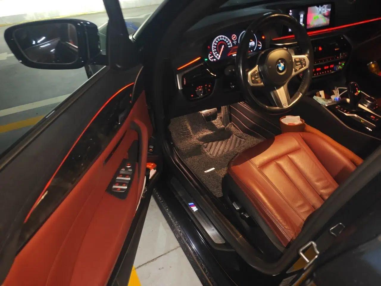 BMW 5 Series 2019 Facelifted 530Li Leading Edition M Sport Package — миниатюра 16