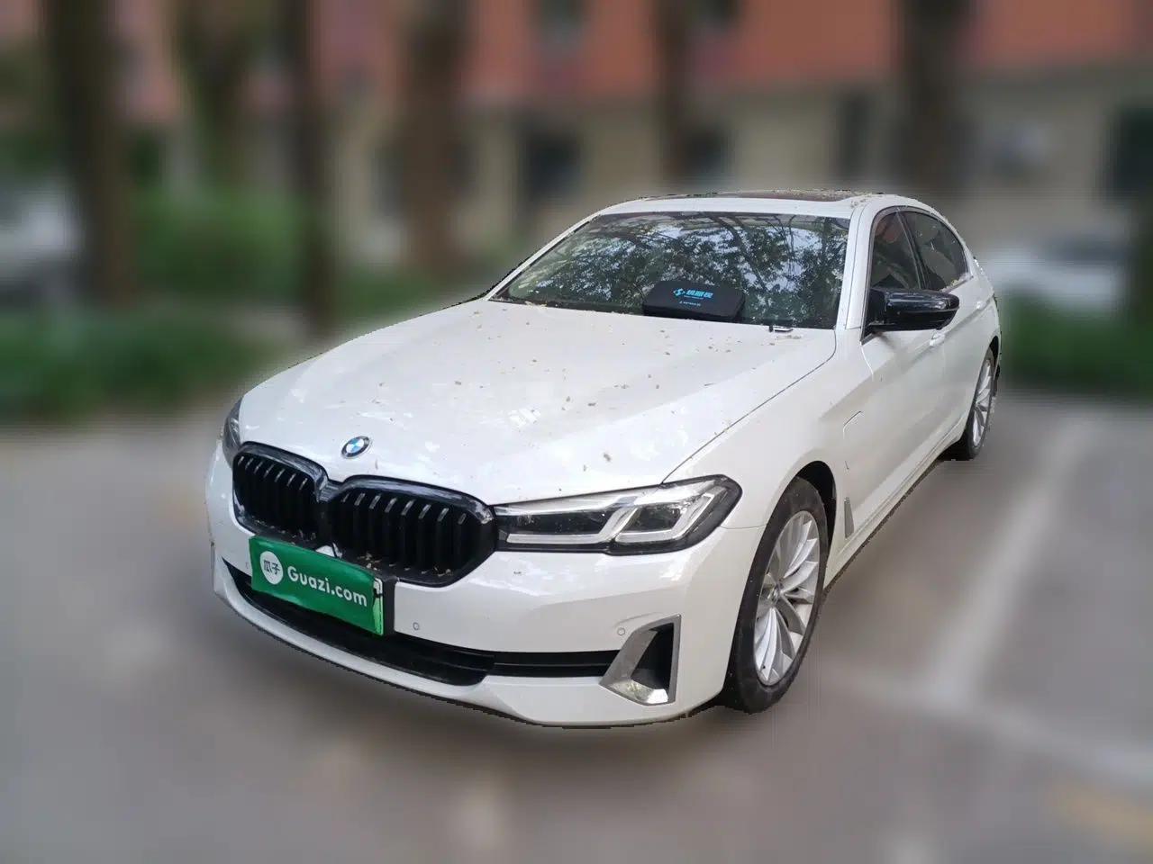 BMW 5 Series New Energy 2021 Updated 535Le Luxury Package — миниатюра 1