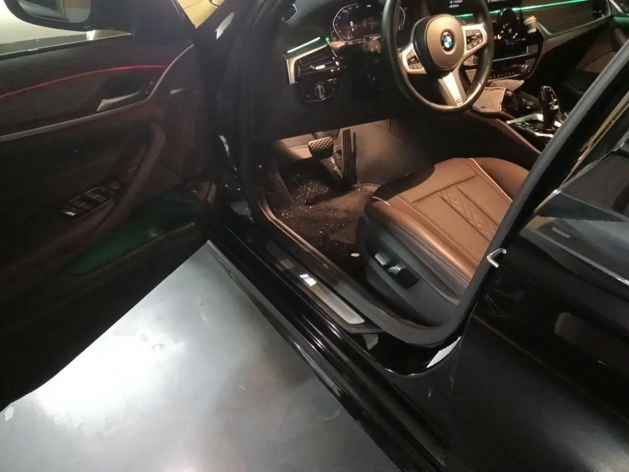 BMW 5 Series 2022 530Li Leading Model M Sport Package — миниатюра 16