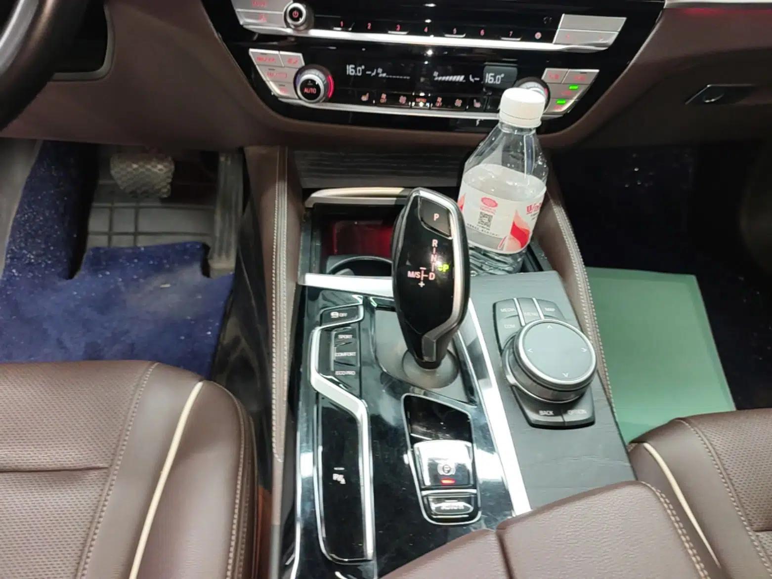 BMW 5 Series 2021 530Li Leading Model M Sport Package — миниатюра 16