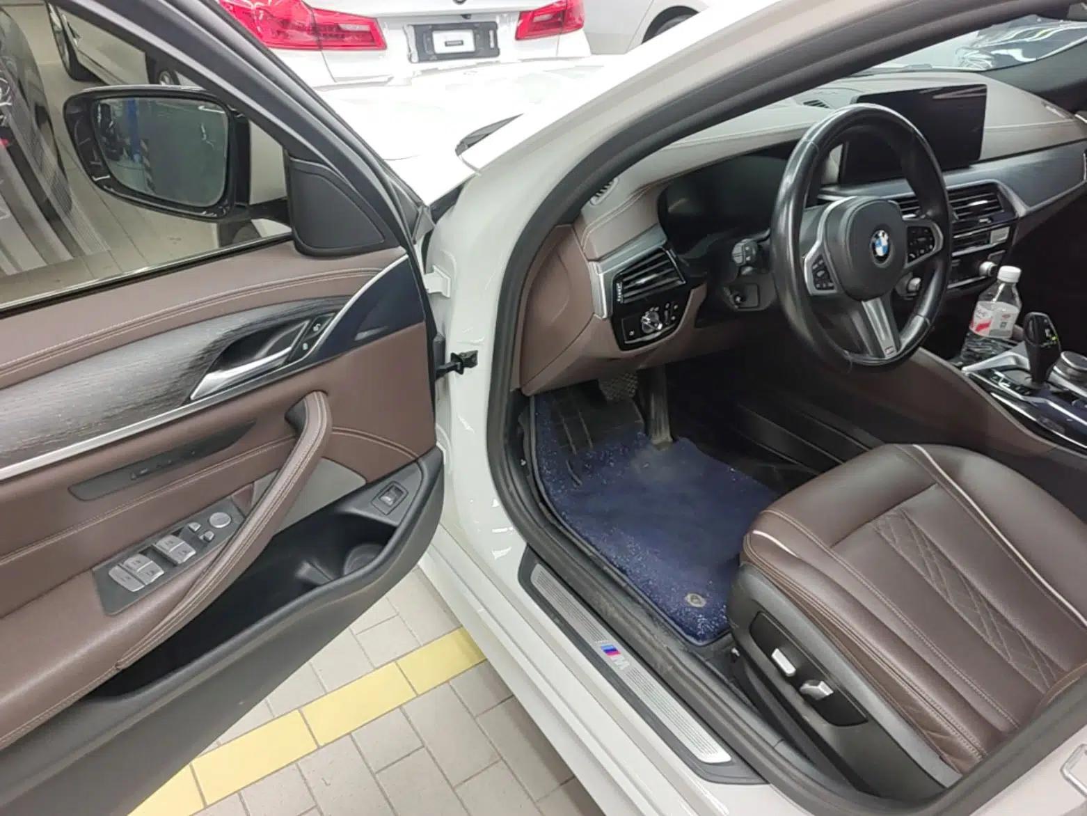 BMW 5 Series 2021 530Li Leading Model M Sport Package — миниатюра 18
