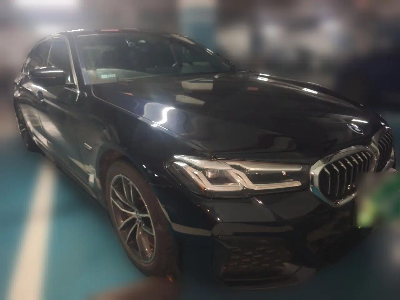 BMW 5 Series New Energy 2022 Restyled 535Le M Sport Package — миниатюра 3