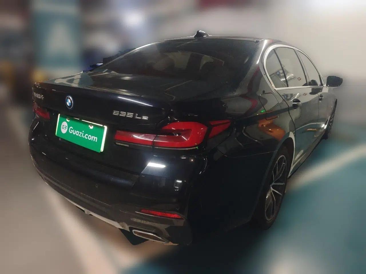 BMW 5 Series New Energy 2022 Restyled 535Le M Sport Package — миниатюра 6