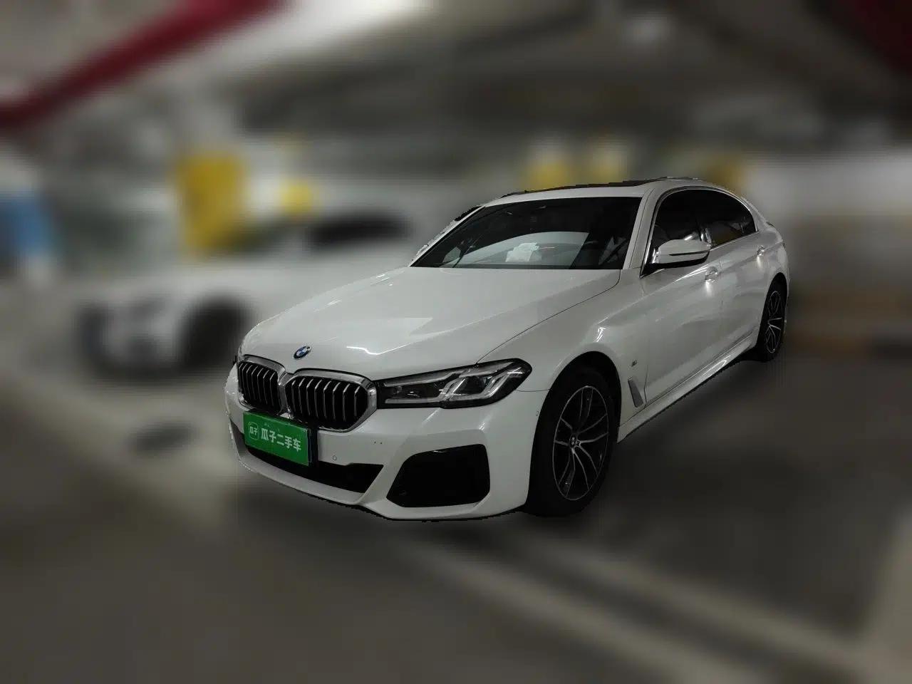 BMW 5 Series 2022 Restyled 525Li M Sport Package — миниатюра 1