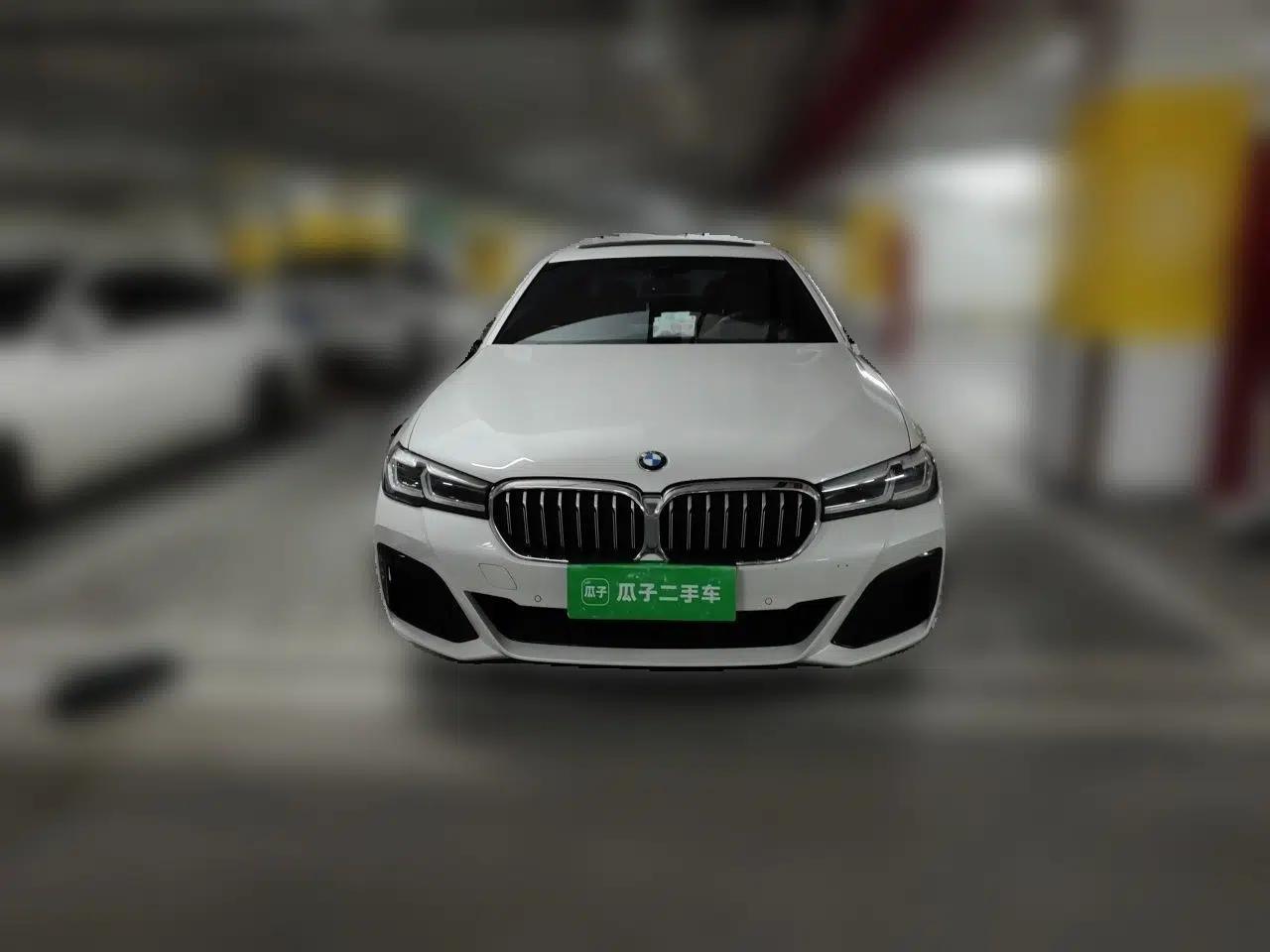 BMW 5 Series 2022 Restyled 525Li M Sport Package — миниатюра 2