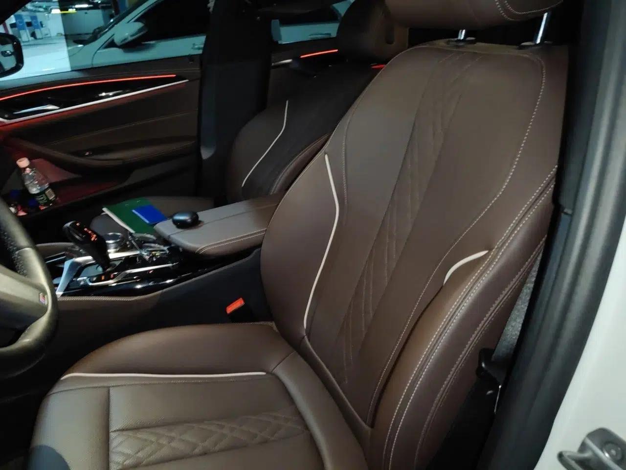BMW 5 Series 2022 Restyled 525Li M Sport Package — миниатюра 15