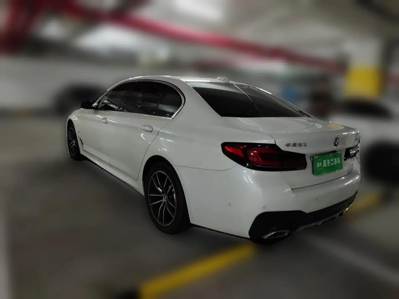 BMW 5 Series 2022 Restyled 525Li M Sport Package — миниатюра 4