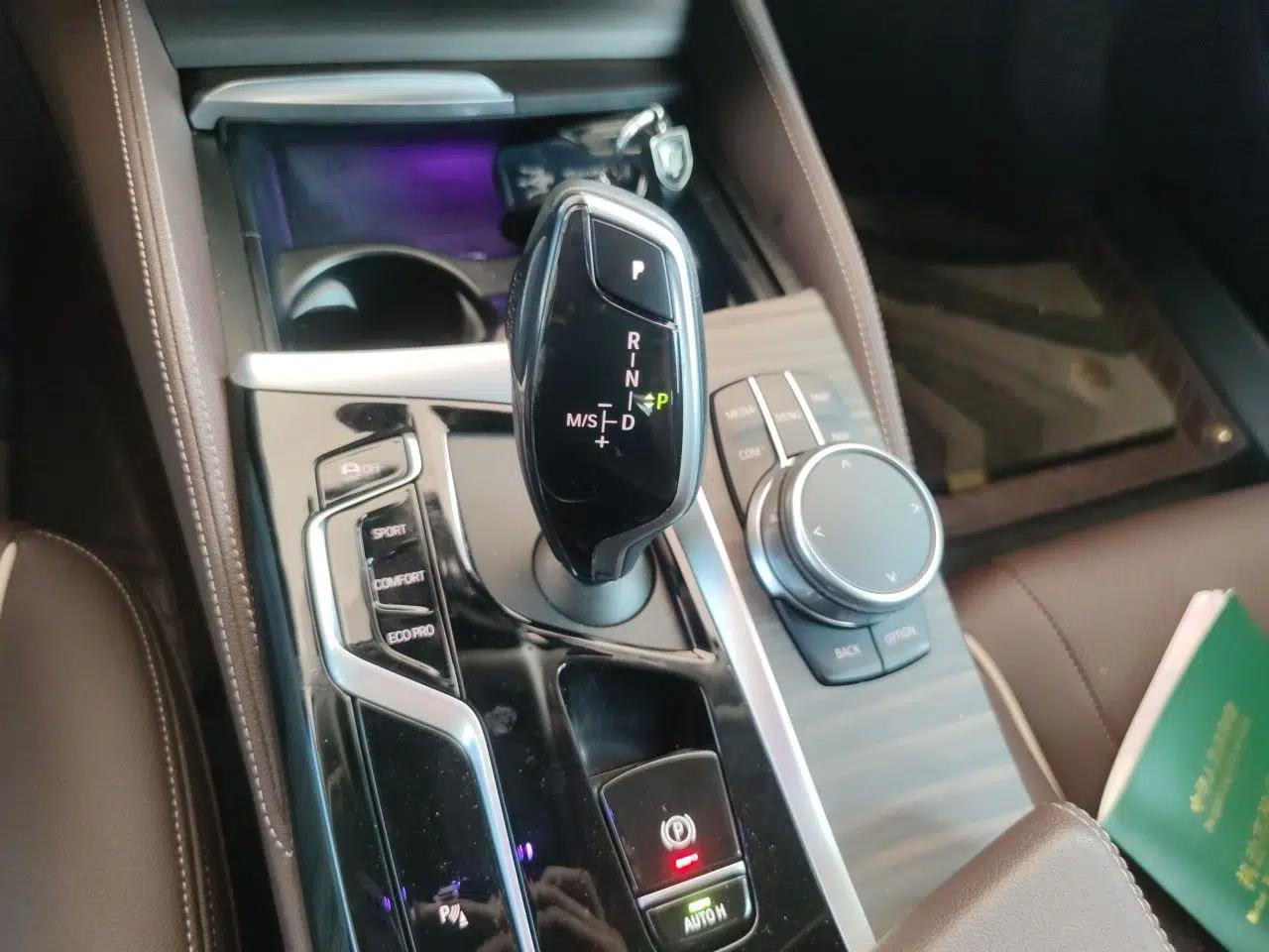 BMW 5 Series 2022 530Li Leading Luxury Package — миниатюра 14