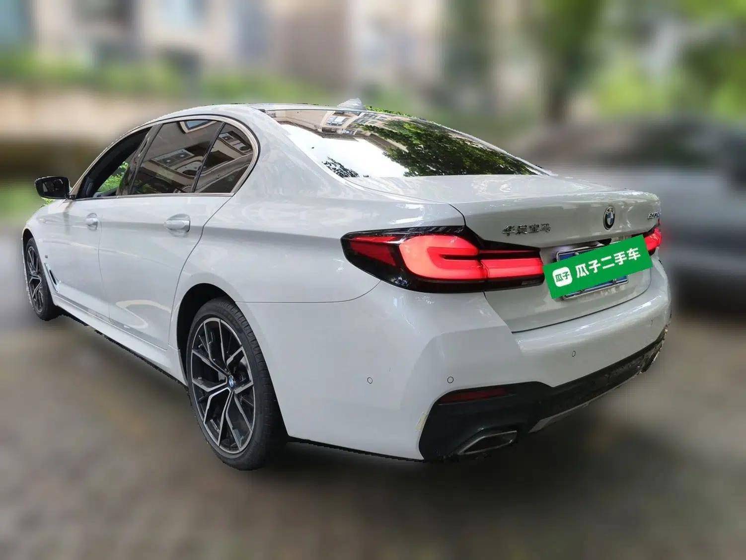 BMW 5 Series 2022 Revised Version 3 530Li Luxury Edition M Sport Package — миниатюра 4