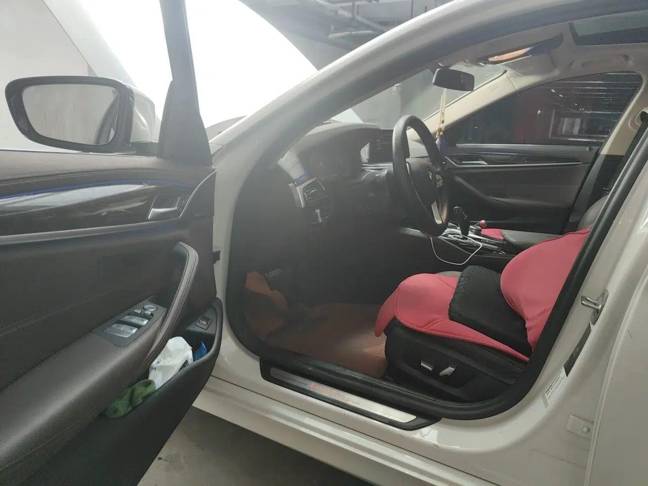 BMW 5 Series 2020 525Li Luxury Package — миниатюра 16