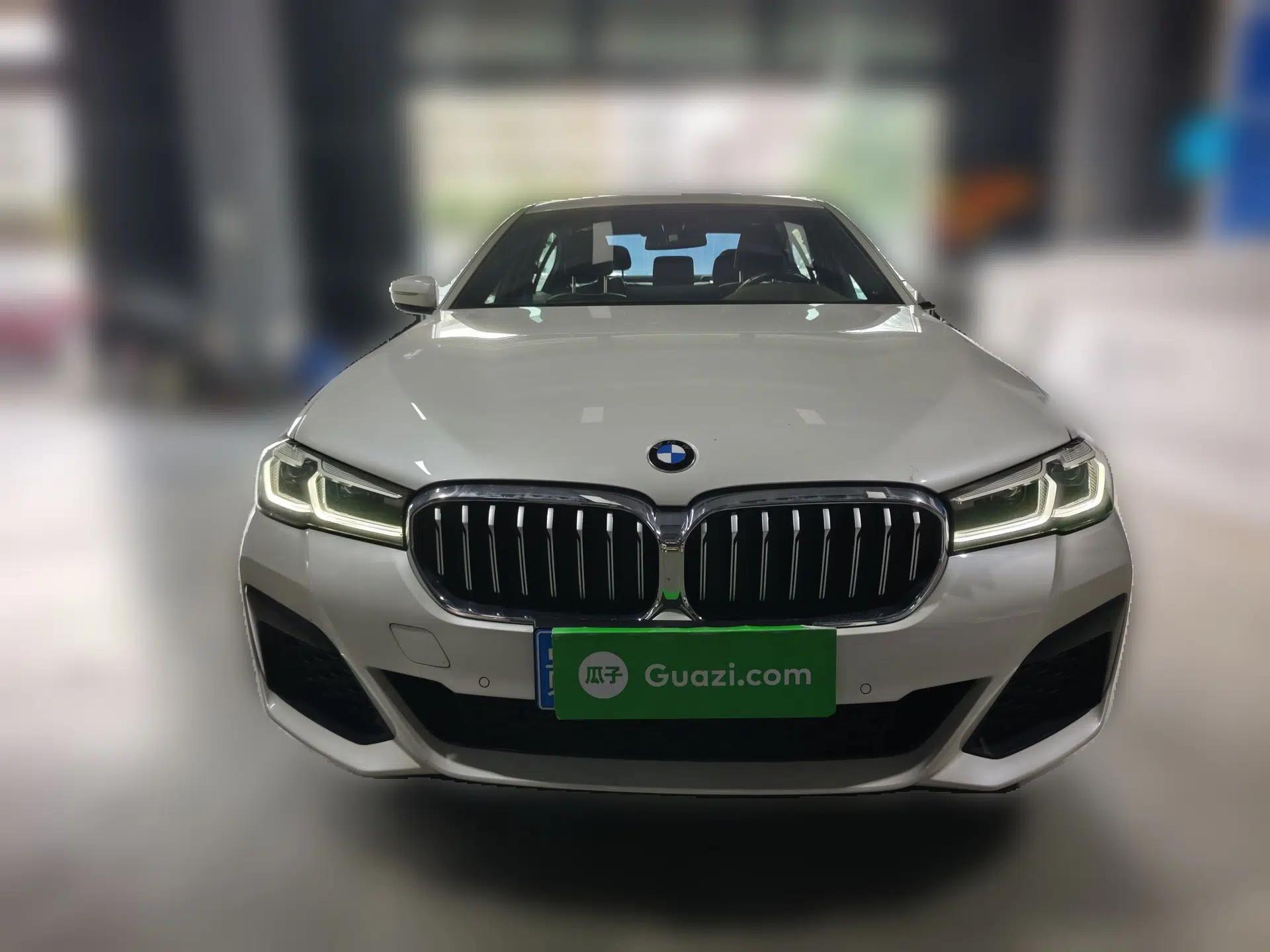 BMW 5 Series 2023 530Li Leading Model M Sport Package — миниатюра 2