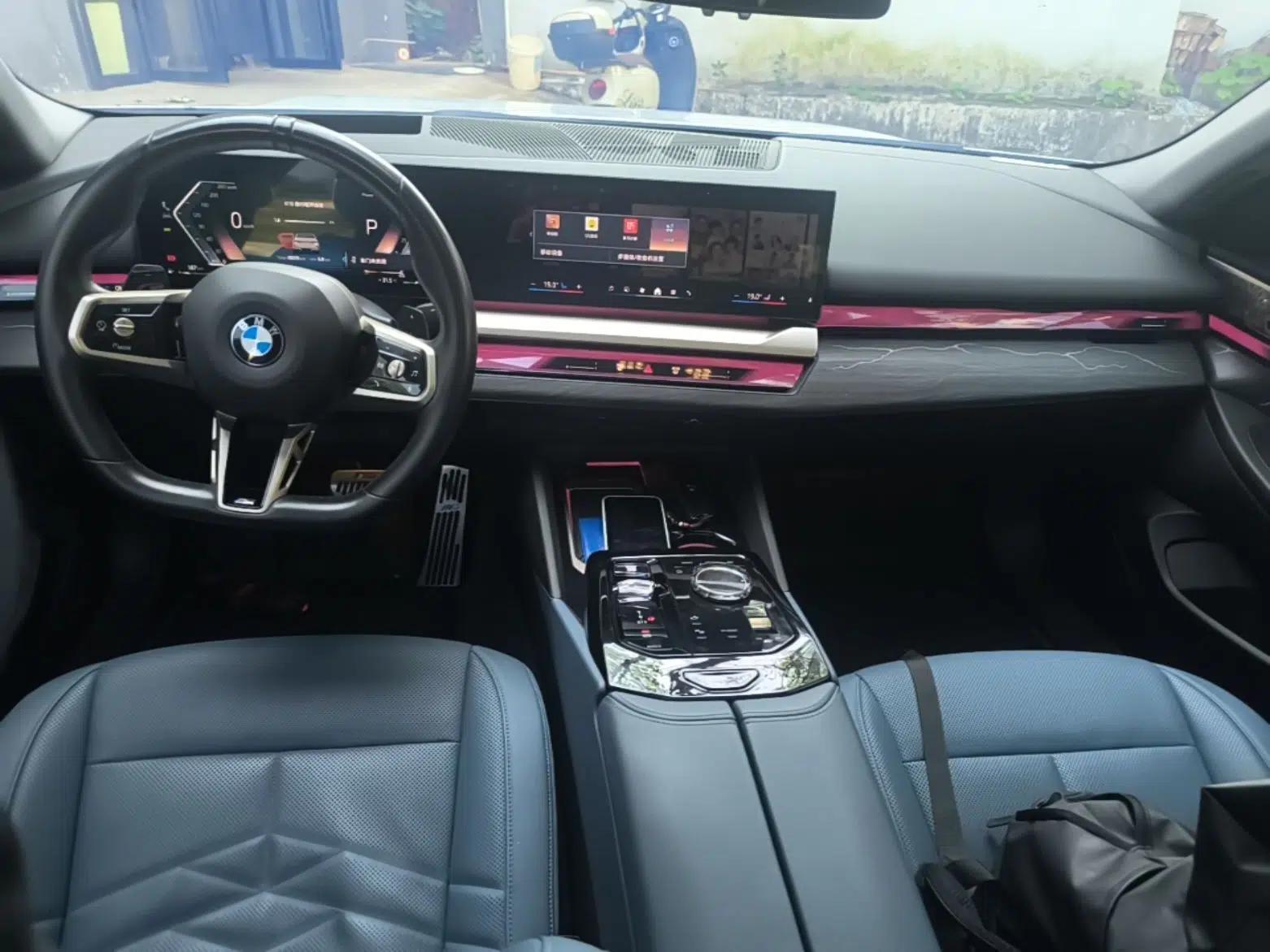 BMW 5 Series 2024 530Li Luxury Edition M Sport Package — миниатюра 12