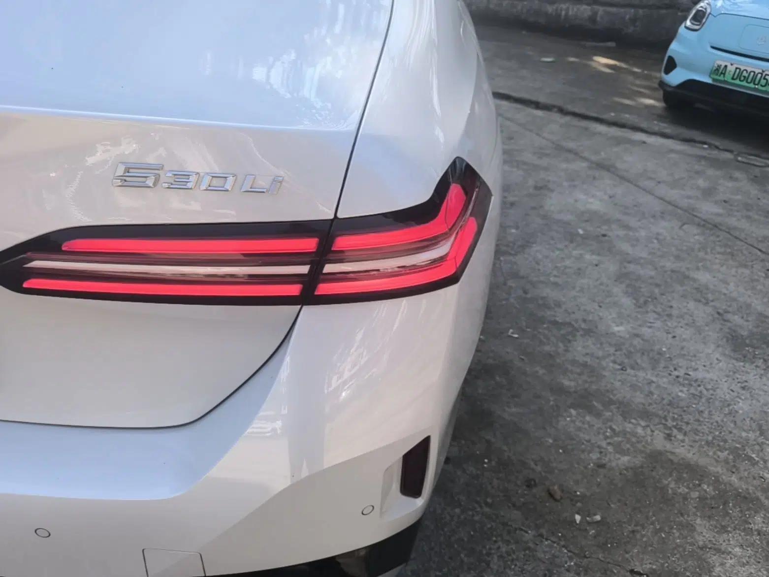 BMW 5 Series 2024 530Li Luxury Edition M Sport Package — миниатюра 9