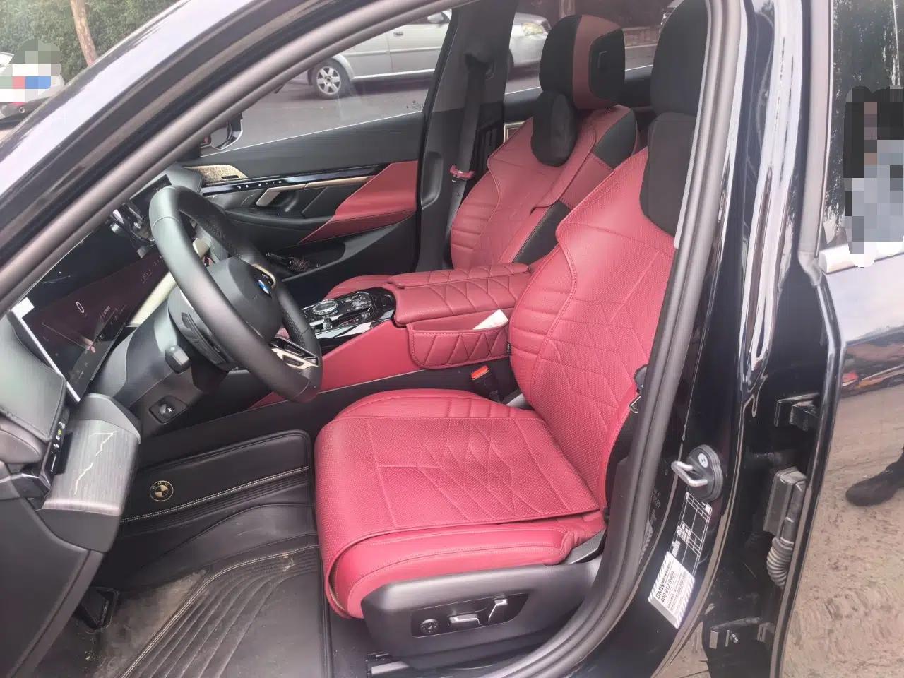 BMW 5 Series 2024 530Li Luxury Edition M Sport Package — миниатюра 15
