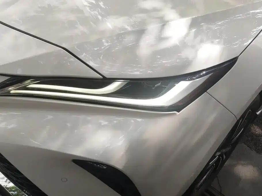 Venza 2022 Hybrid 2.5L CVT 4WD Supreme Edition — миниатюра 5