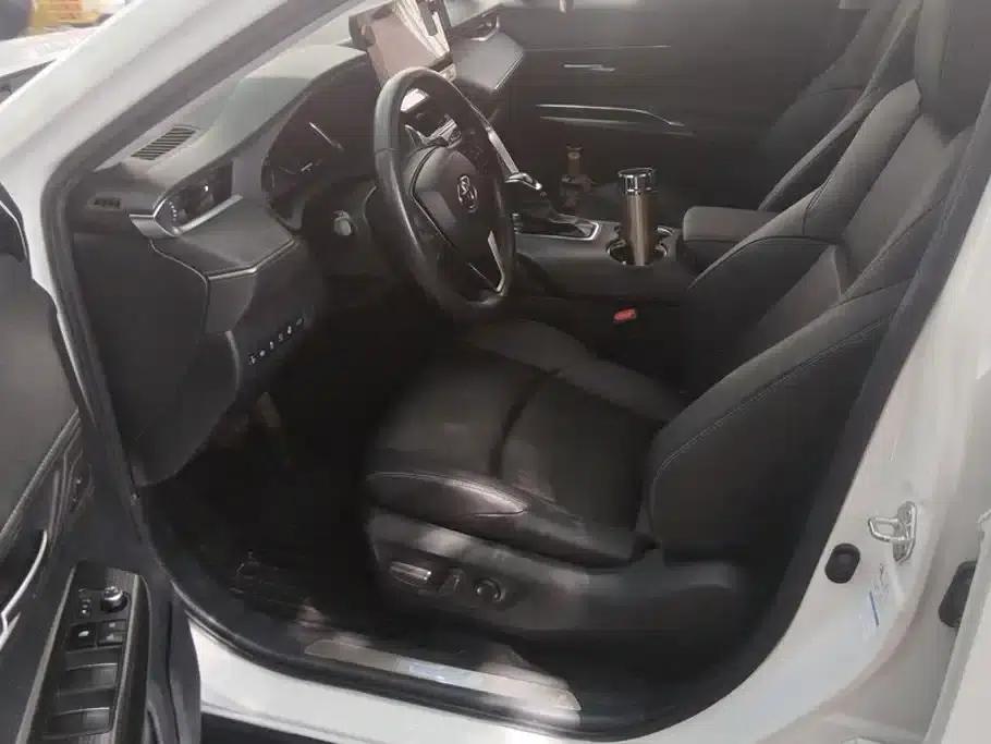 Venza 2022 Hybrid 2.5L CVT 4WD Supreme Edition — миниатюра 9