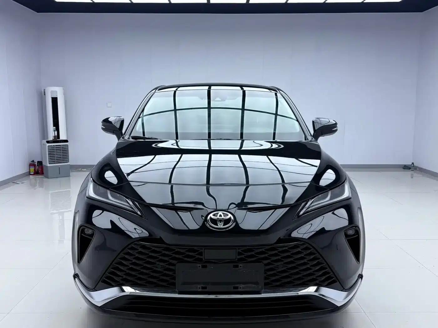 Venza 2022 2.0L CVT 2WD Premium Edition — миниатюра 2