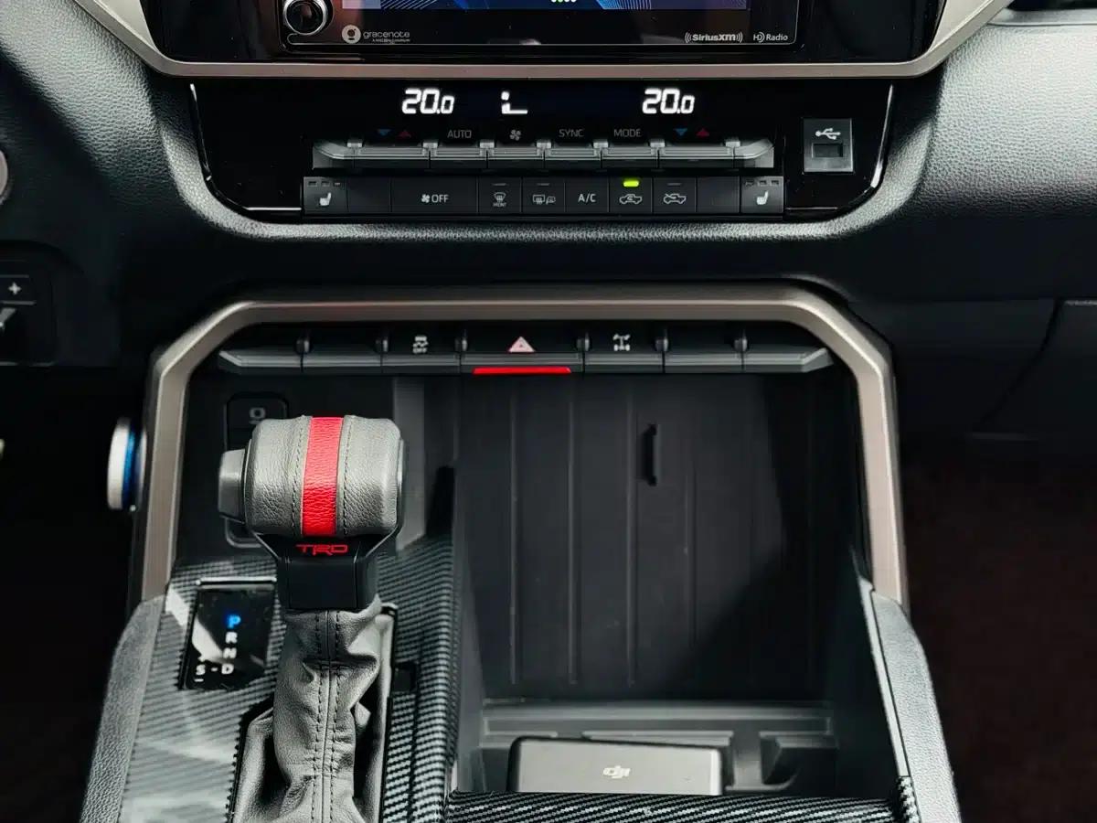 2023 Tundra 5.7T SR5 TRD — миниатюра 13