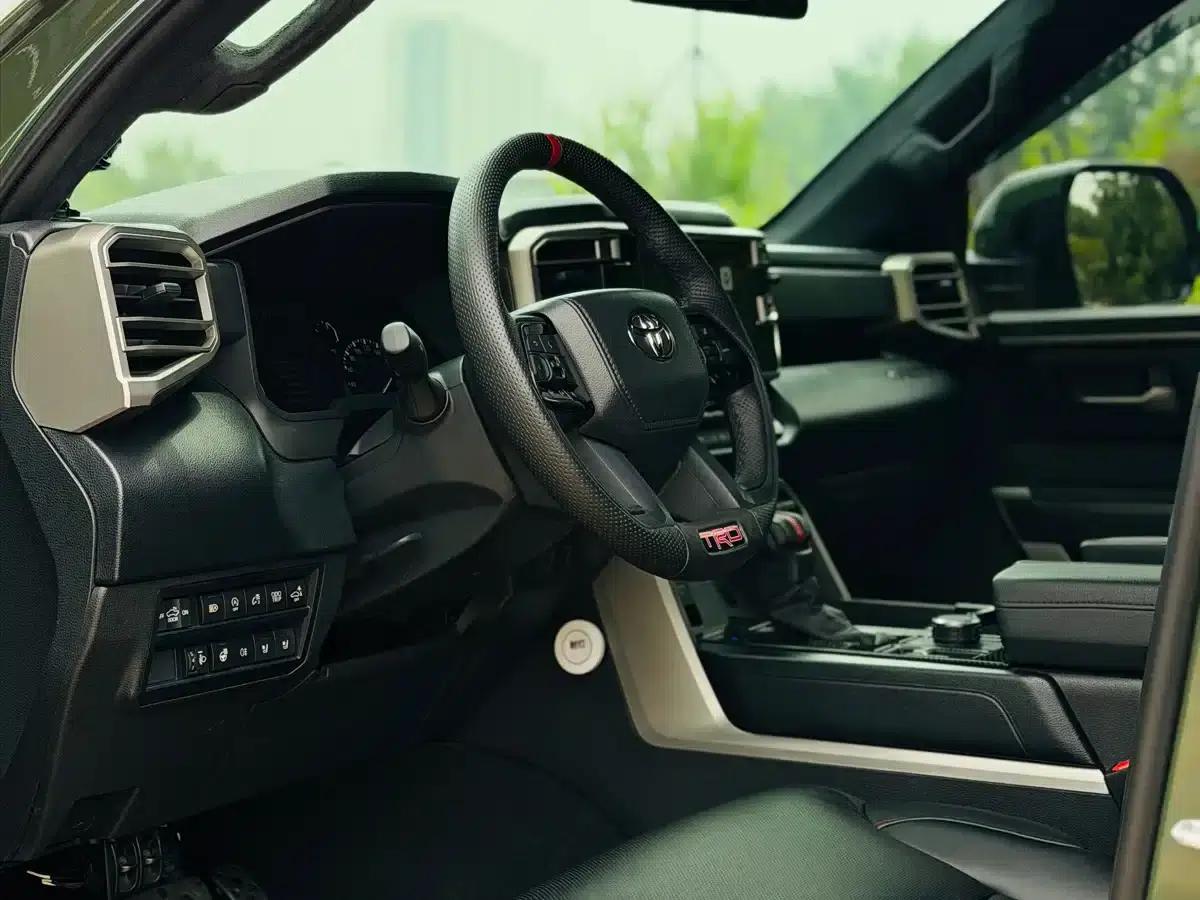 2023 Tundra 5.7T SR5 TRD — миниатюра 8