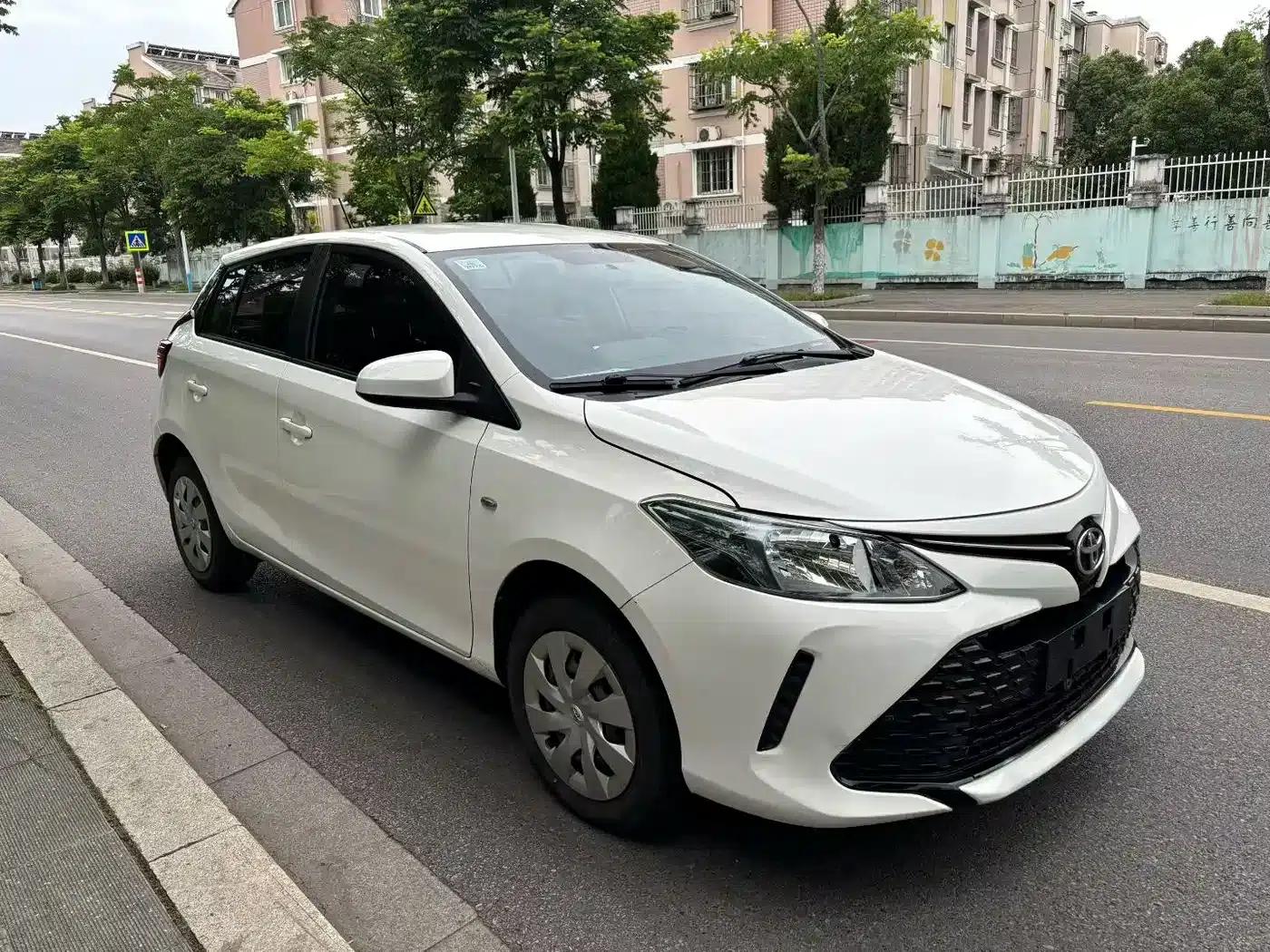 Vios FS 2017 1.5L CVT Sport Edition — миниатюра 3
