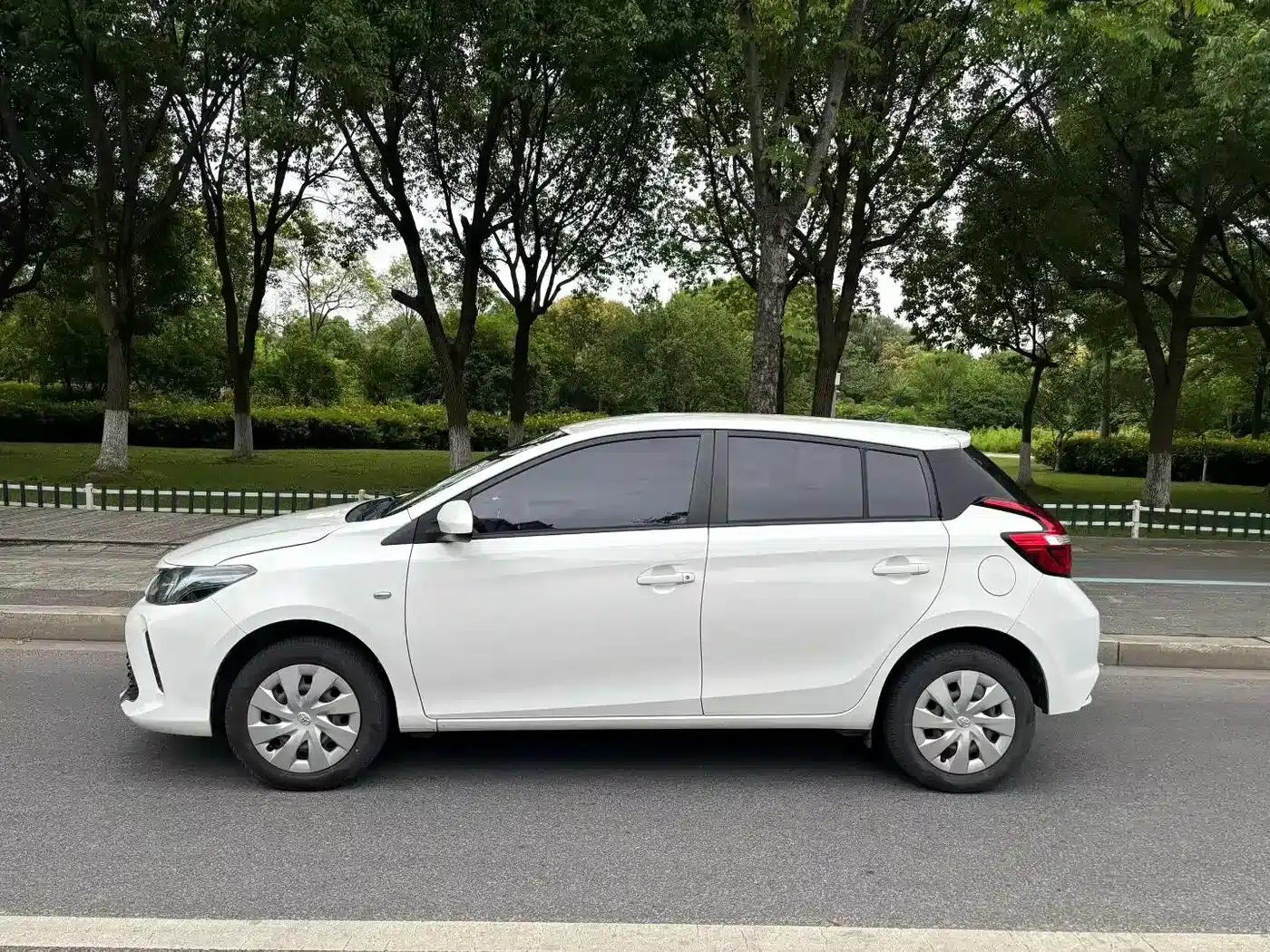 Vios FS 2017 1.5L CVT Sport Edition — миниатюра 7