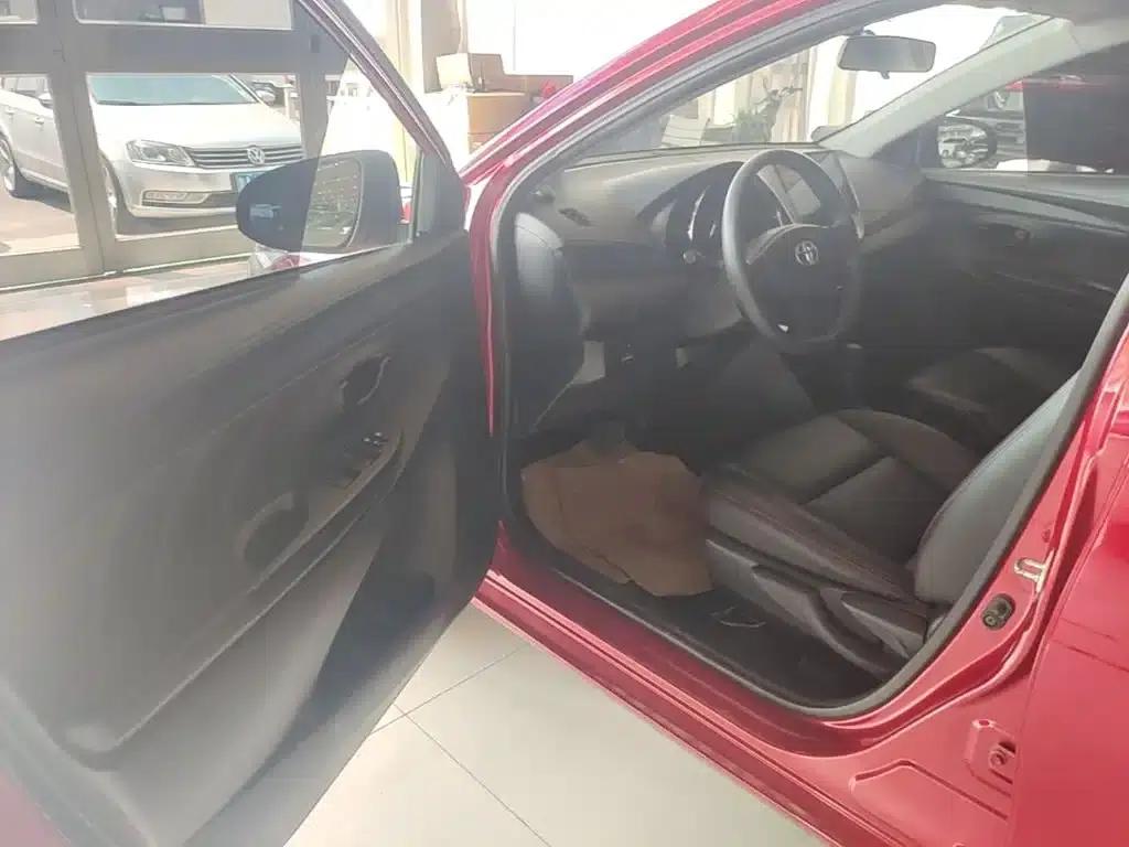 Vios FS 2017 1.5L CVT Sport Edition — миниатюра 16