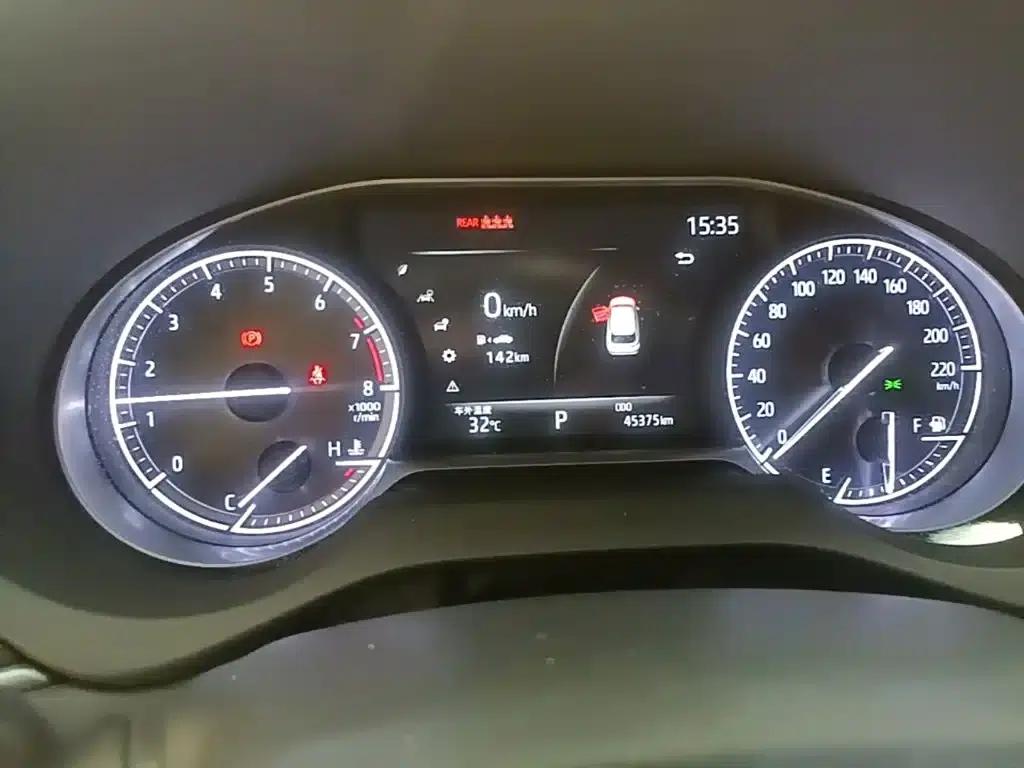 HARRIER 2022 2.0L CVT 2WD Luxury Edition — миниатюра 12