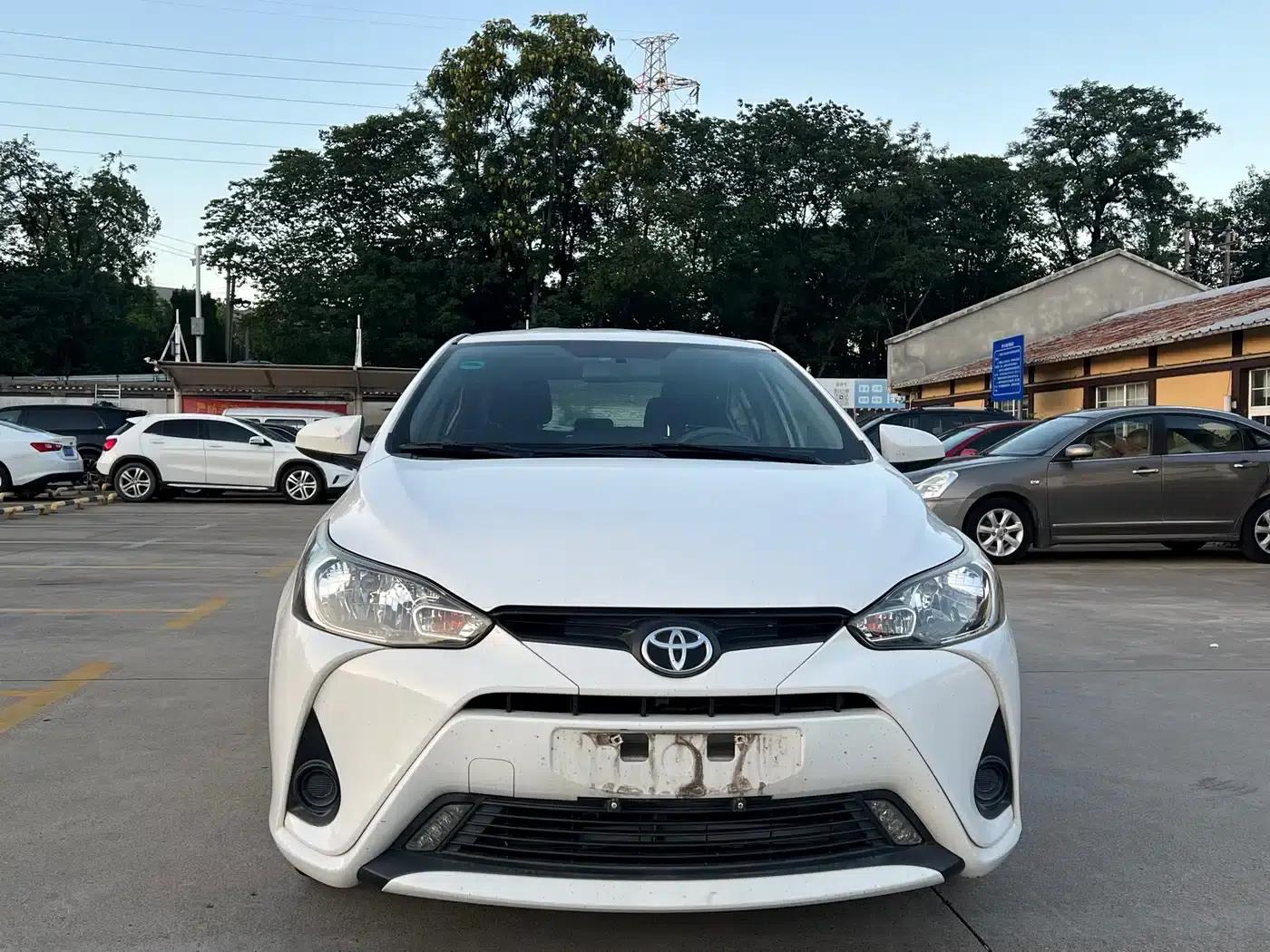 YARiS L 2017 1.5E CVT Dynamic Edition — миниатюра 2