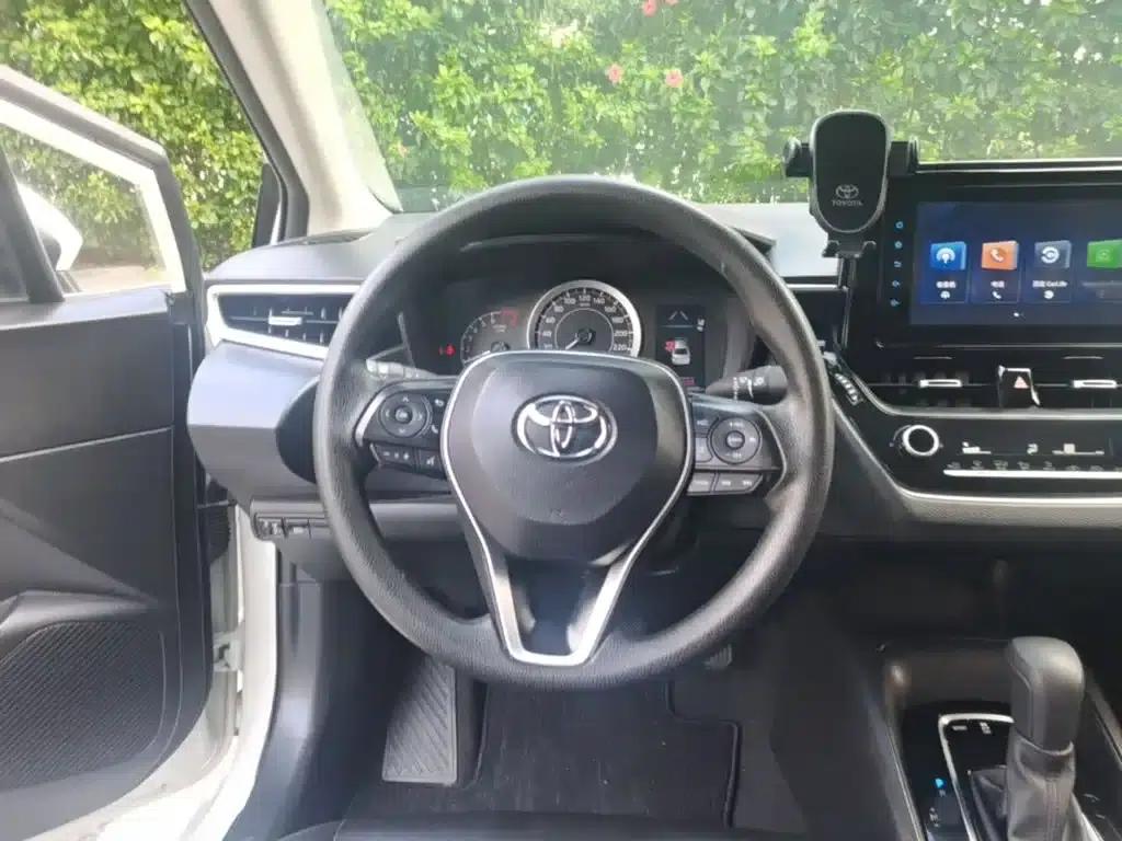 2021 Avalon 2.0L Entry-level Edition — миниатюра 11