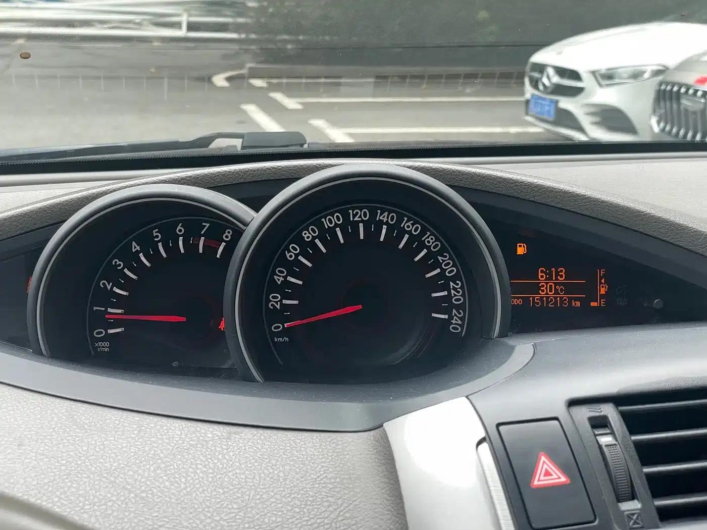 E'Z 2015 180E CVT Crossover Edition — миниатюра 20