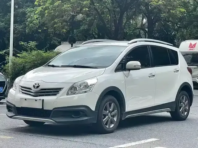 E'Z 2015 180E CVT Crossover Edition