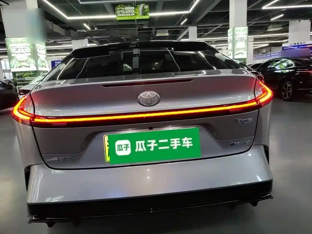 Toyota BZ5 2025 550 PRO — миниатюра 6