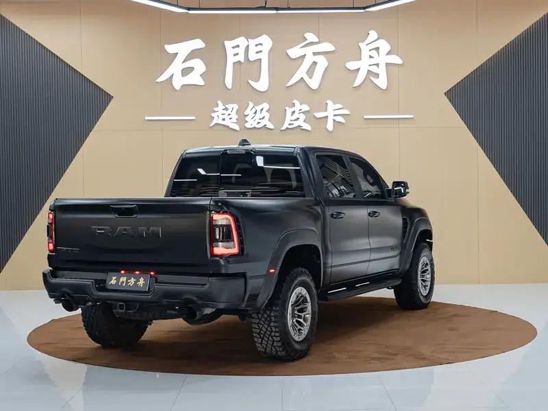 RAM Trucks 2022 6.2T Automatic 4WD 5-Seater Parallel Import — миниатюра 5