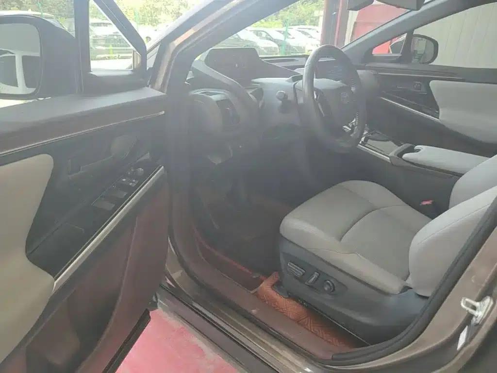 FAW Toyota bZ4X 2022 Two-Wheel Drive Long Range PRO Edition — миниатюра 16