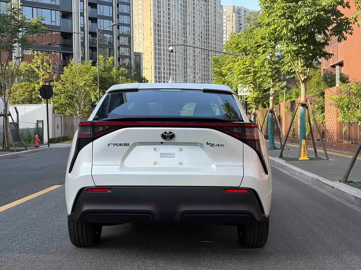 Platinum 4X 2025 Model 615 Air Edition — миниатюра 16
