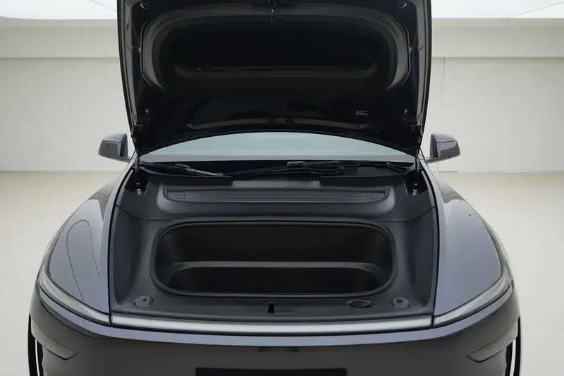 Model Y 2025 Long Range All-Wheel Drive — миниатюра 19