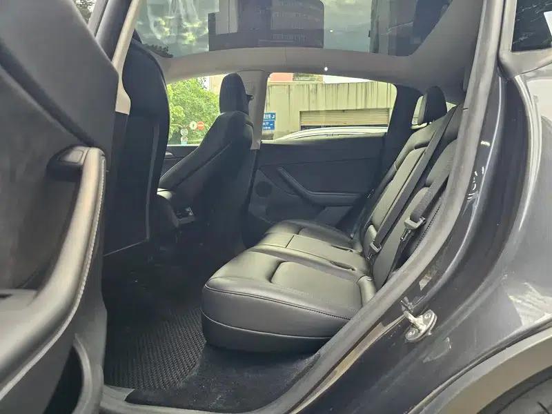 Model Y 2024 Rear-Wheel Drive — миниатюра 15