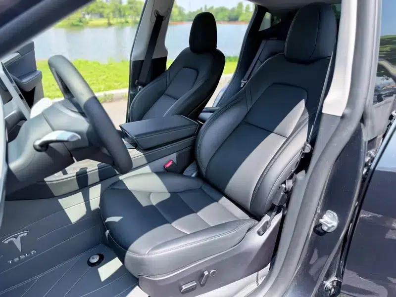 Model Y 2024 Rear-Wheel Drive — миниатюра 13