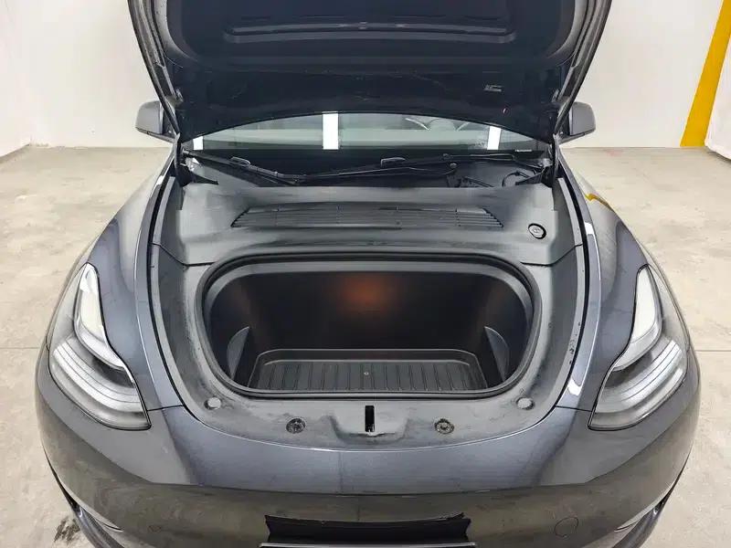 Model Y 2024 Long Range All-Wheel Drive — миниатюра 10