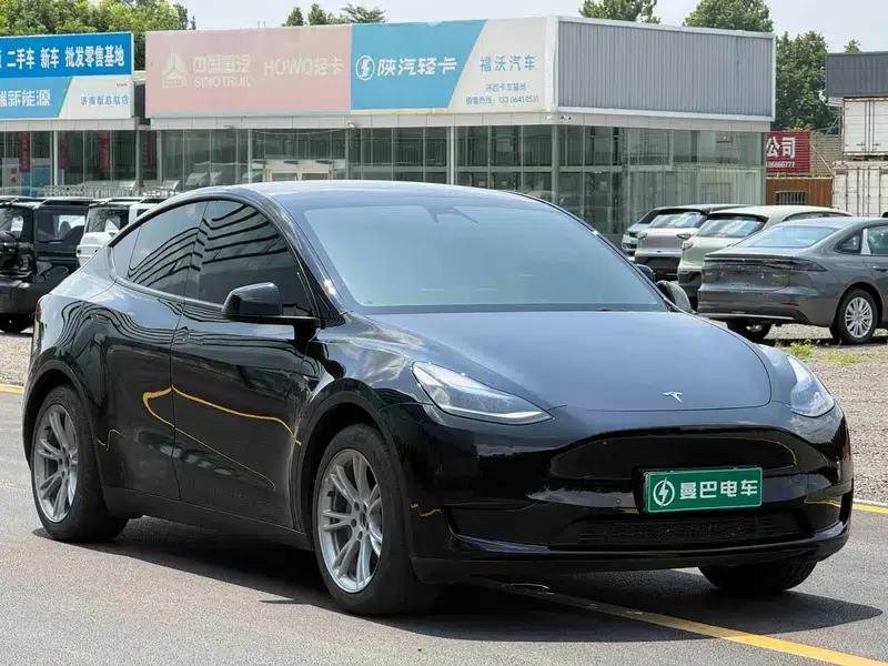Model Y 2022 Facelift Rear-Wheel Drive Version — миниатюра 3