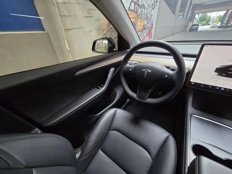 Model Y 2022 Facelift Rear-Wheel Drive Version — миниатюра 7