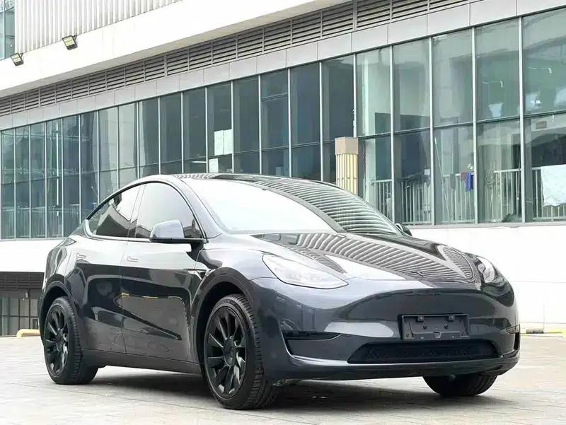 Model Y 2024 Rear-Wheel Drive — миниатюра 3