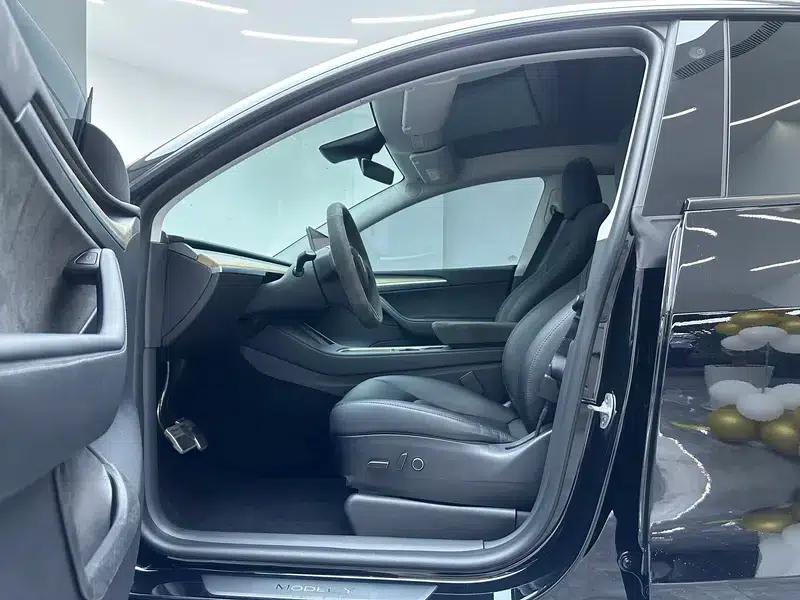 Model Y 2022 Facelift Long Range All-Wheel Drive Version — миниатюра 17