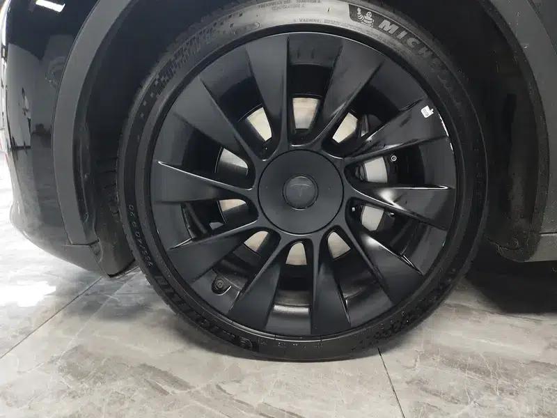 Model Y 2022 Facelift Long Range All-Wheel Drive Version — миниатюра 22