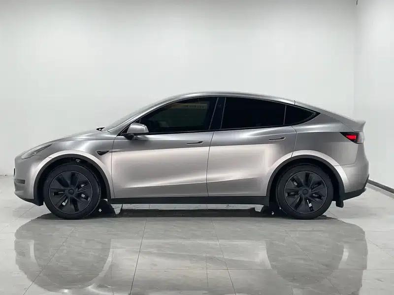 Model Y 2024 Rear-Wheel Drive — миниатюра 4