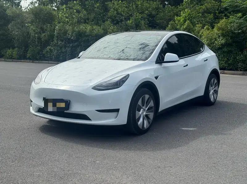 Model Y 2022 Facelift Rear-Wheel Drive Version — миниатюра 1