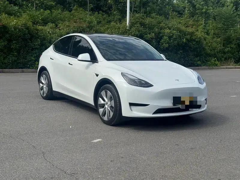 Model Y 2022 Facelift Rear-Wheel Drive Version — миниатюра 3