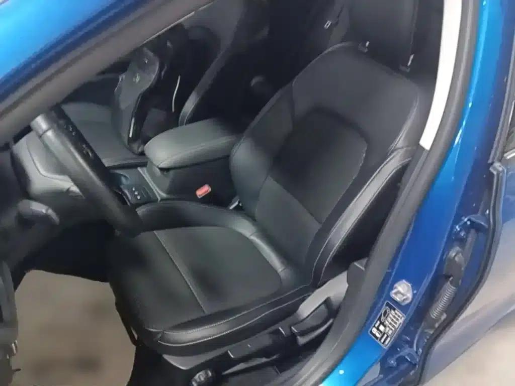Ford Focus 2020 Hatchback EcoBoost 180 Automatic Trend Edition — миниатюра 15