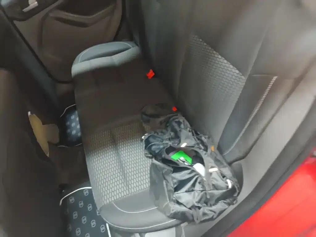 Ford Focus 2013 Hatchback Classic 1.8L Automatic Basic Model — миниатюра 17